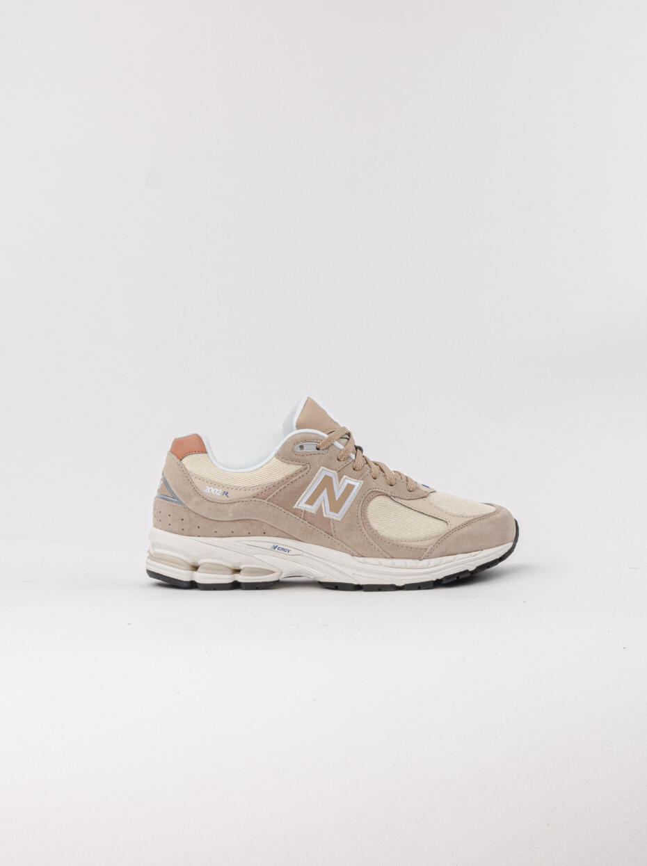 New Balance M2002REF