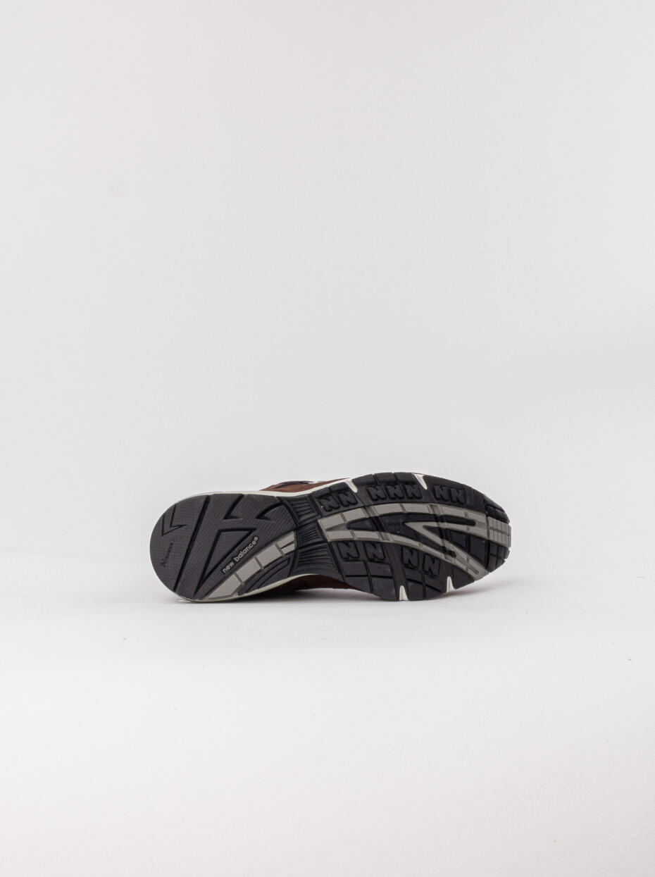 New Balance W991BGW
