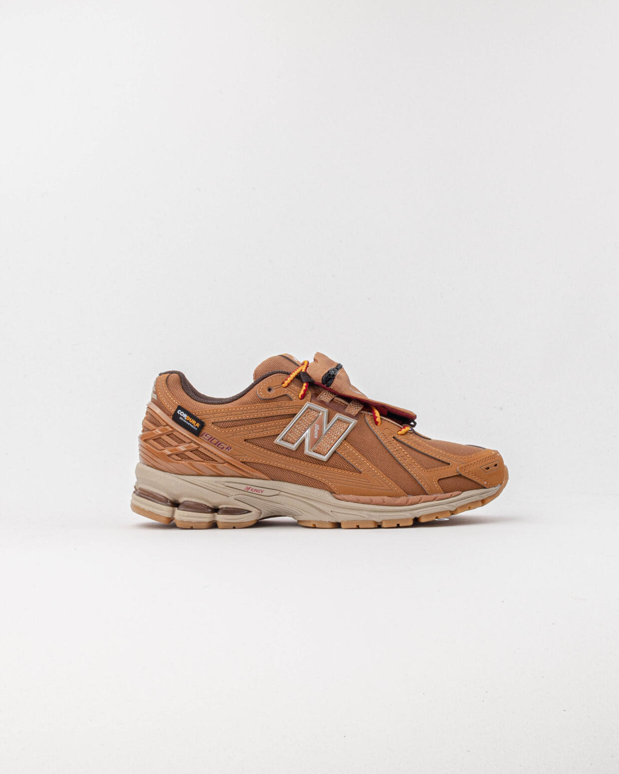 New Balance M1906ROB