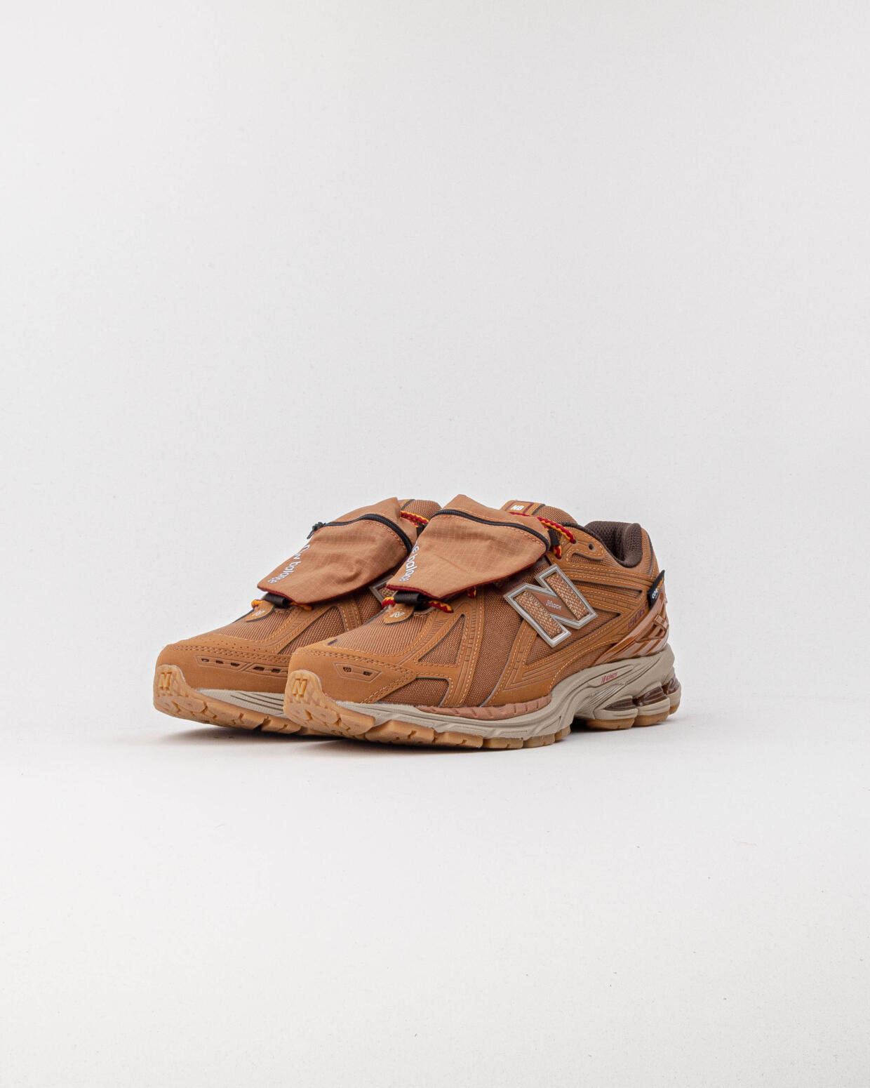 New Balance M1906ROB