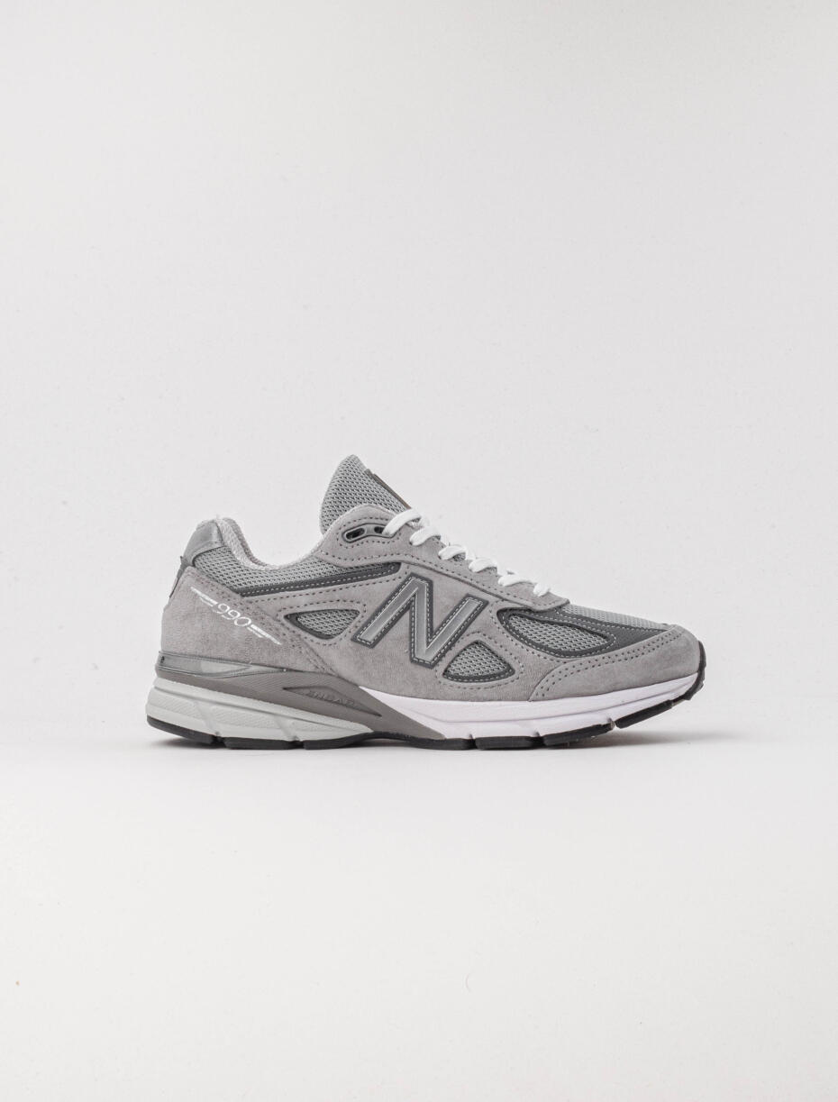 New Balance U990GR4