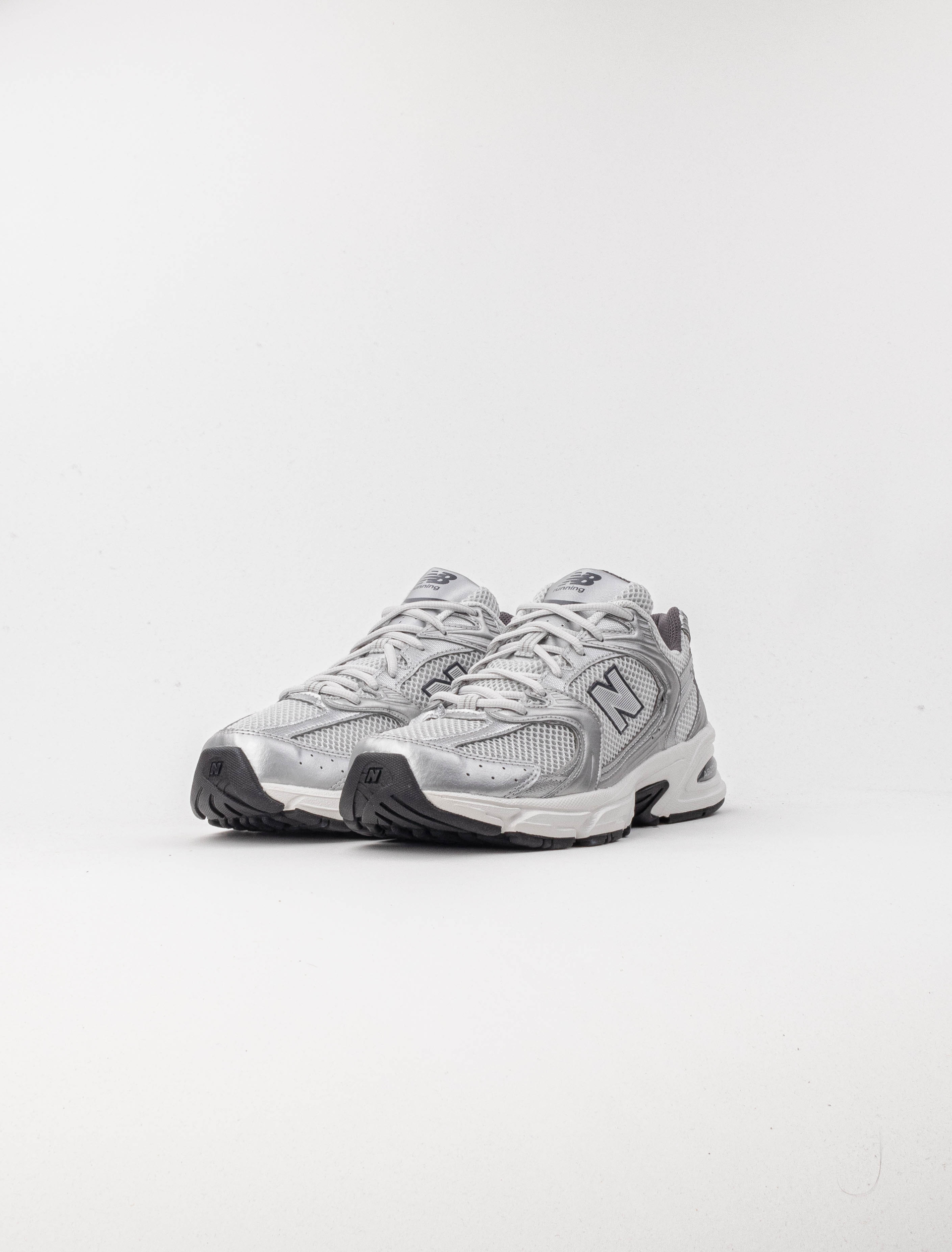 New Balance MR530LG Grey matter / Silver Metallic · MR530LG