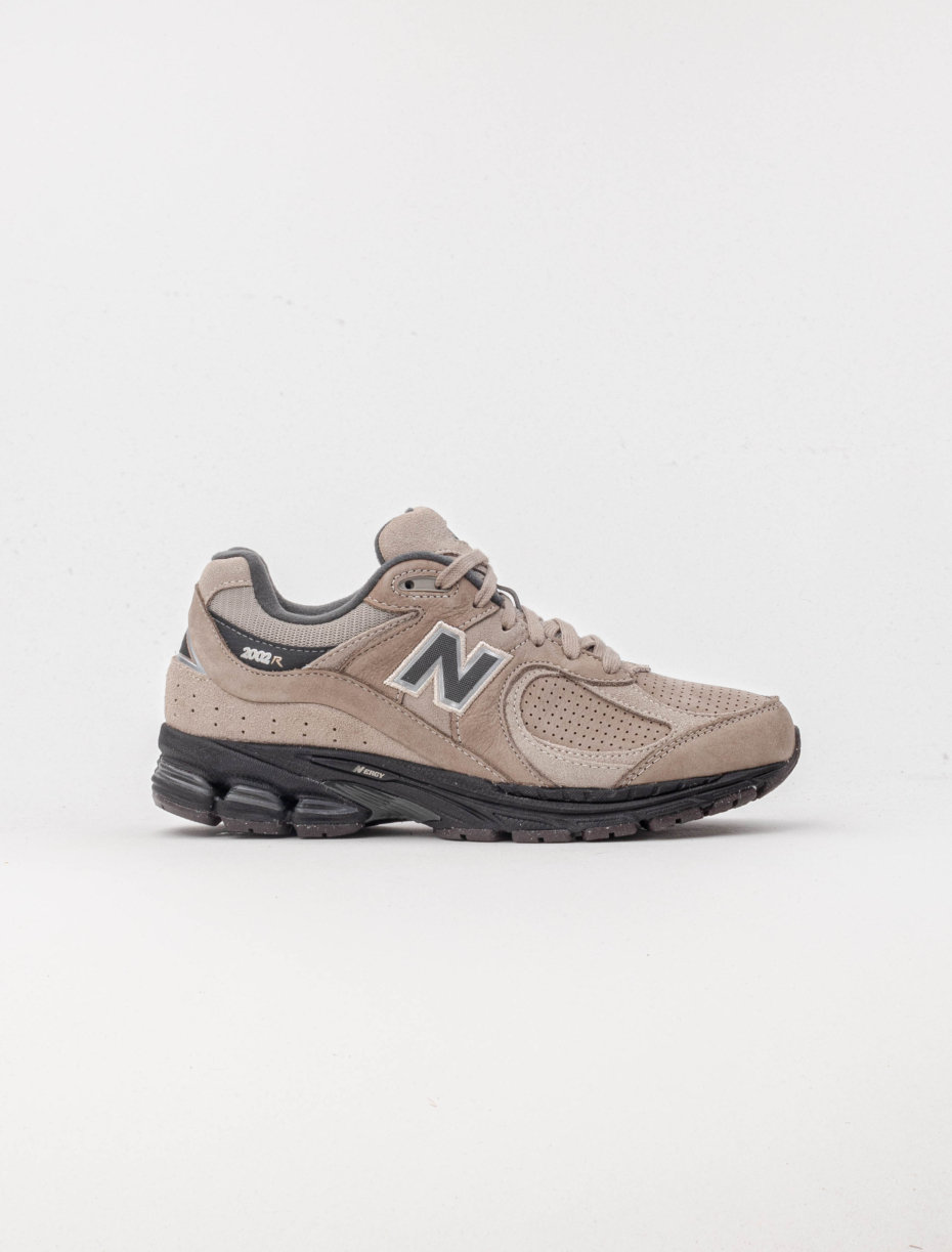 New Balance M2002REG