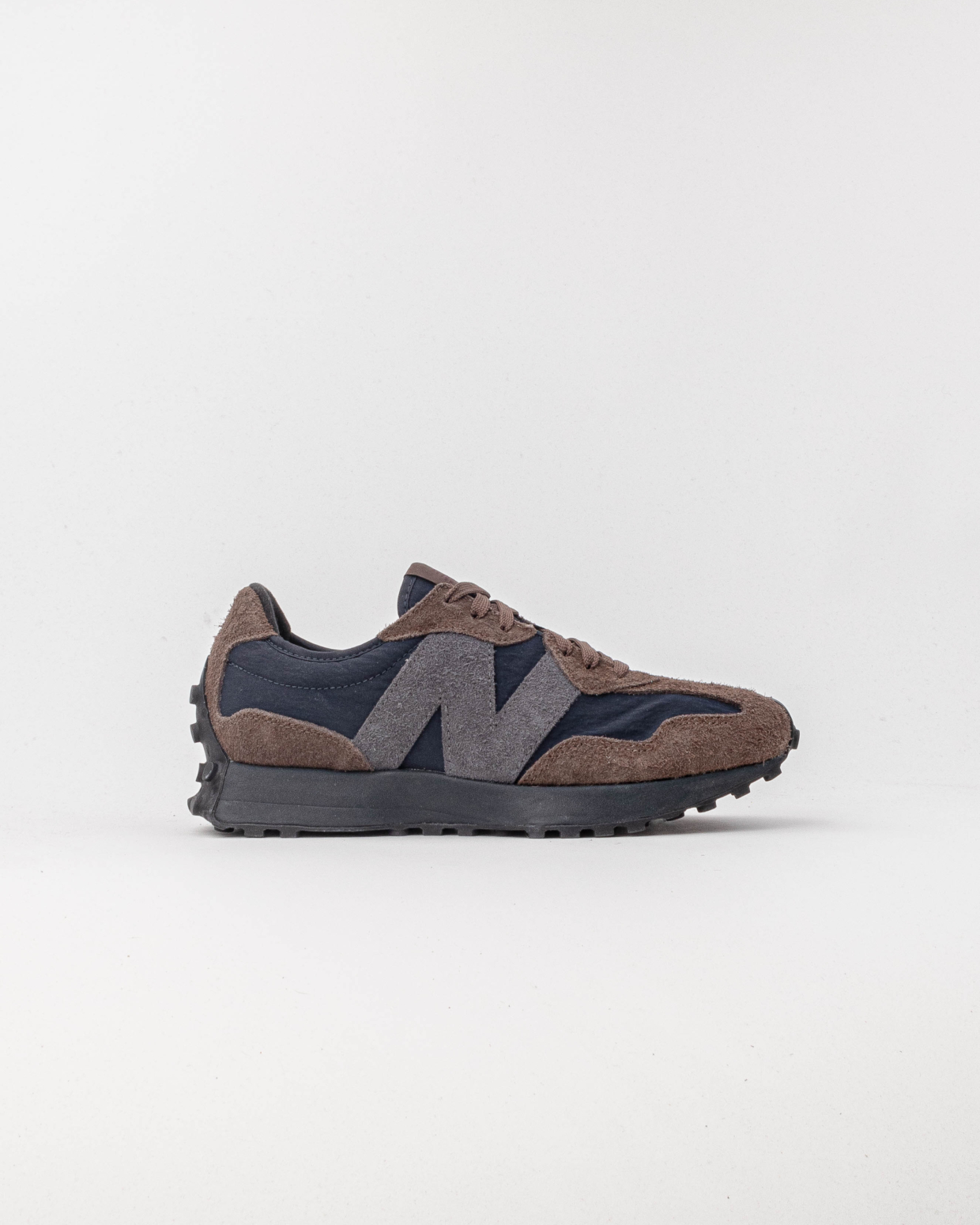 New Balance MS327WI