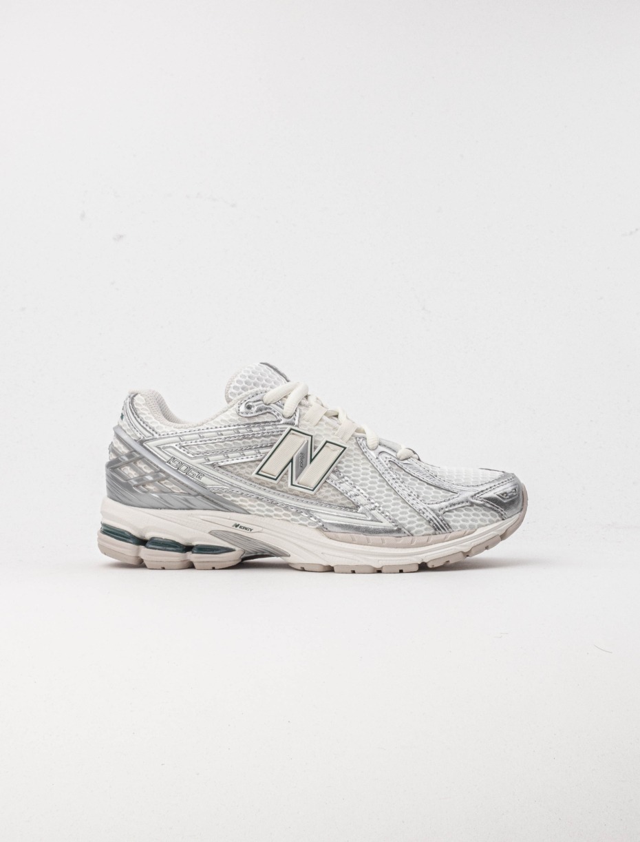 New Balance M1906REE