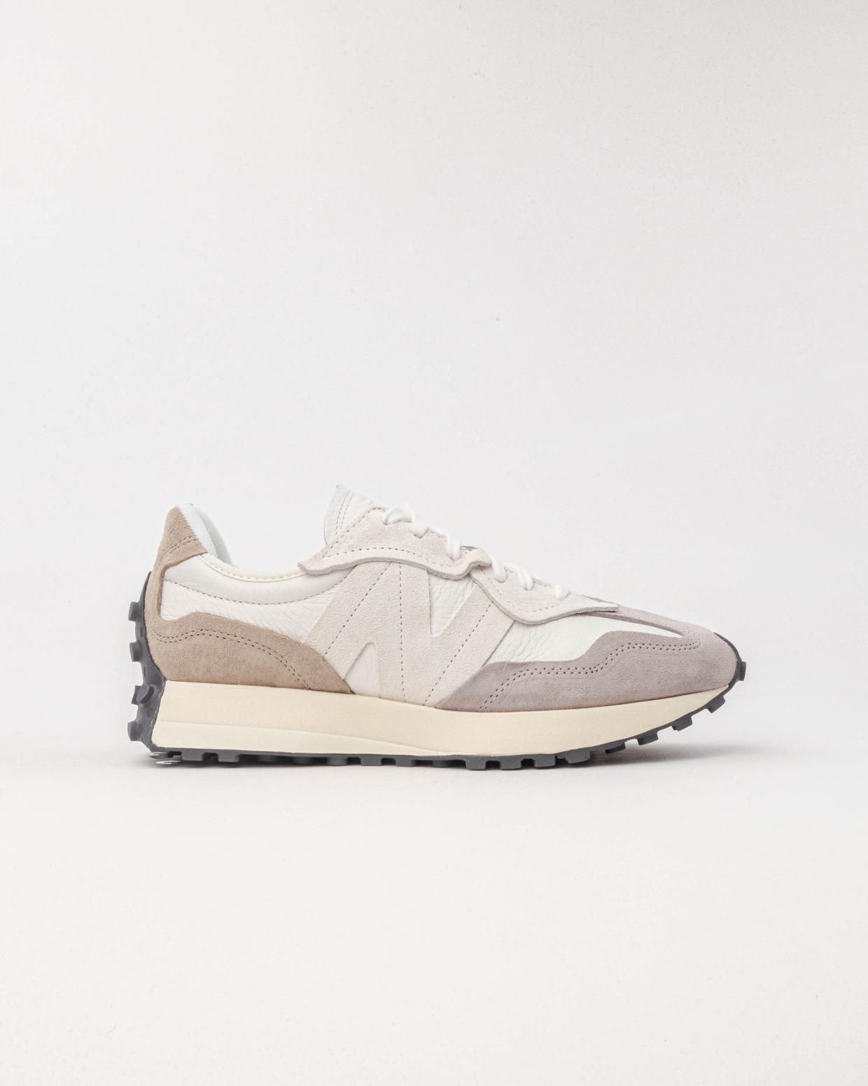 New Balance U327WGA