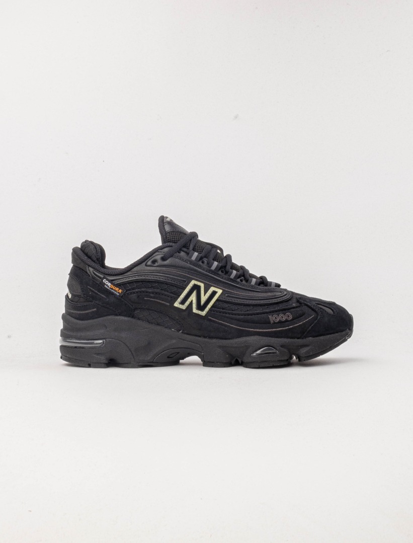 new-balance-m1000nbbv-821x1079.jpg