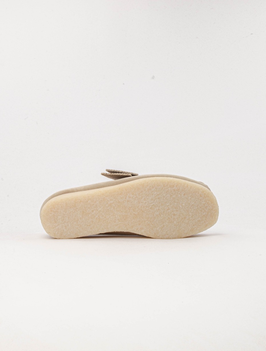Clarks Wallabee