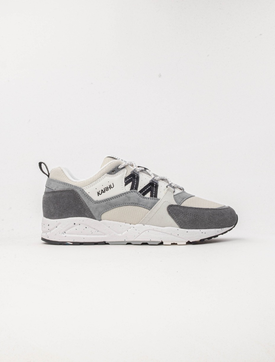 Karhu Fusion 2.0