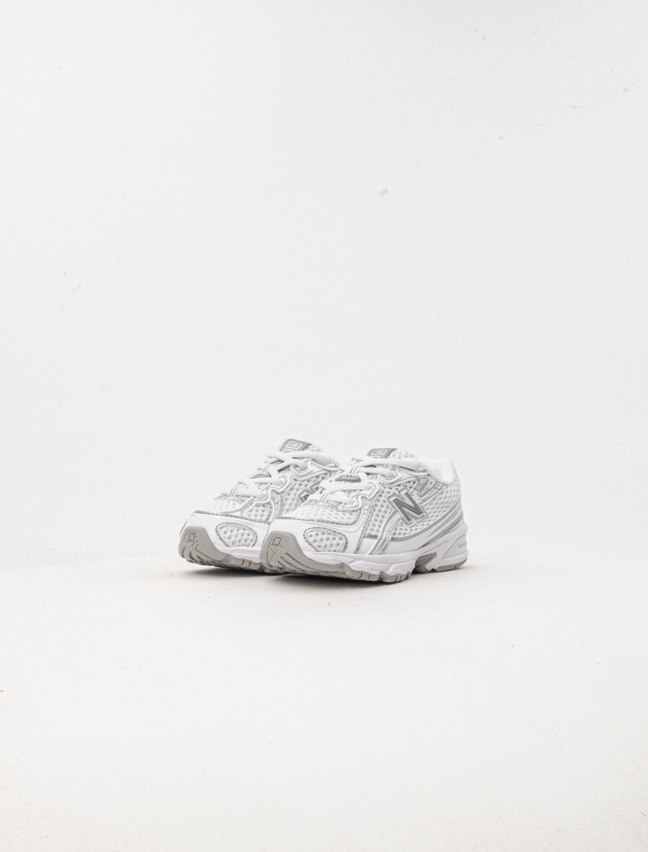 New Balance IZ740WM