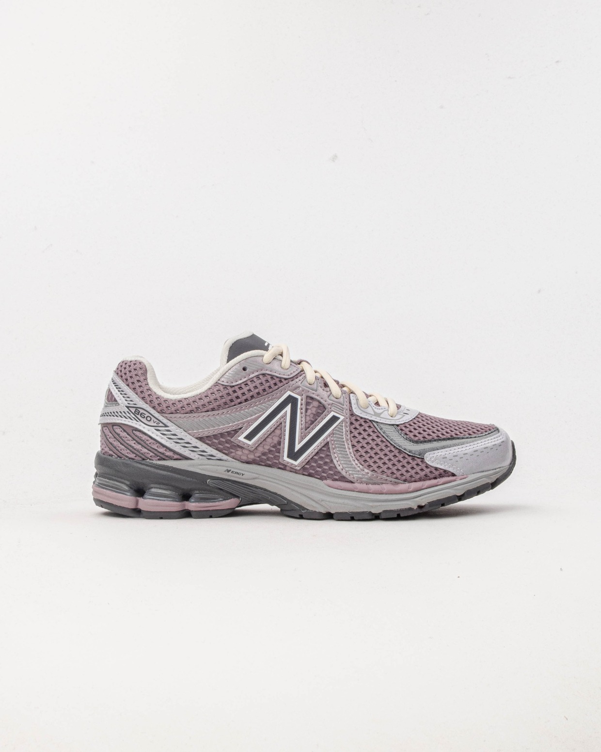New Balance ML860BW2