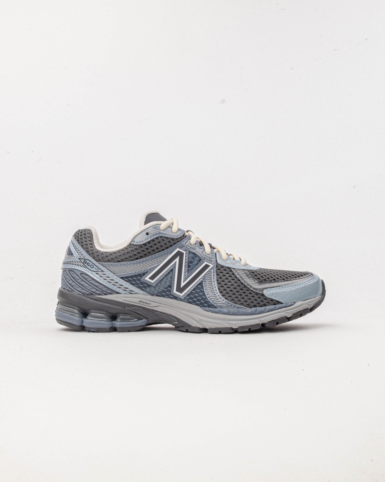 New Balance ML860RC2