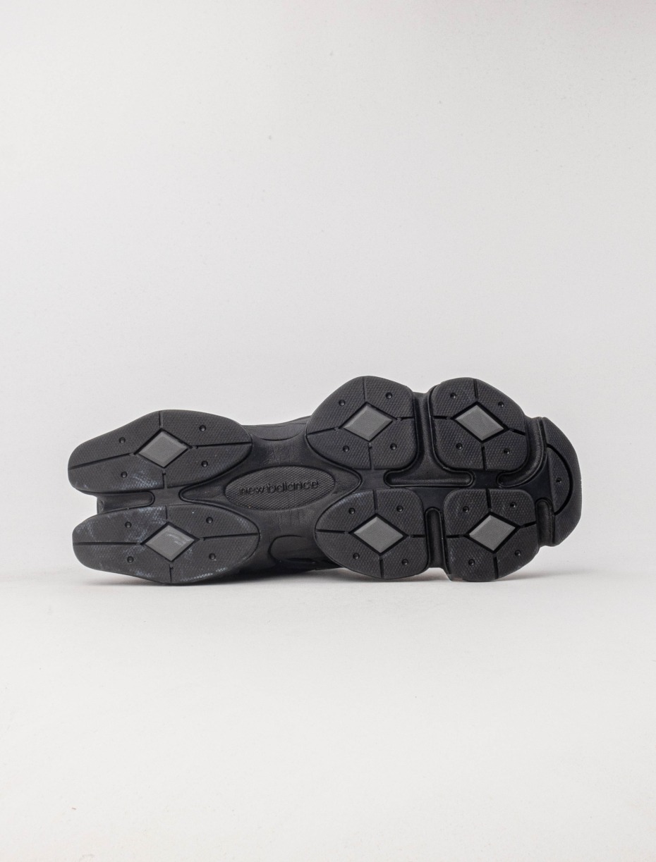 New Balance U9060IMA