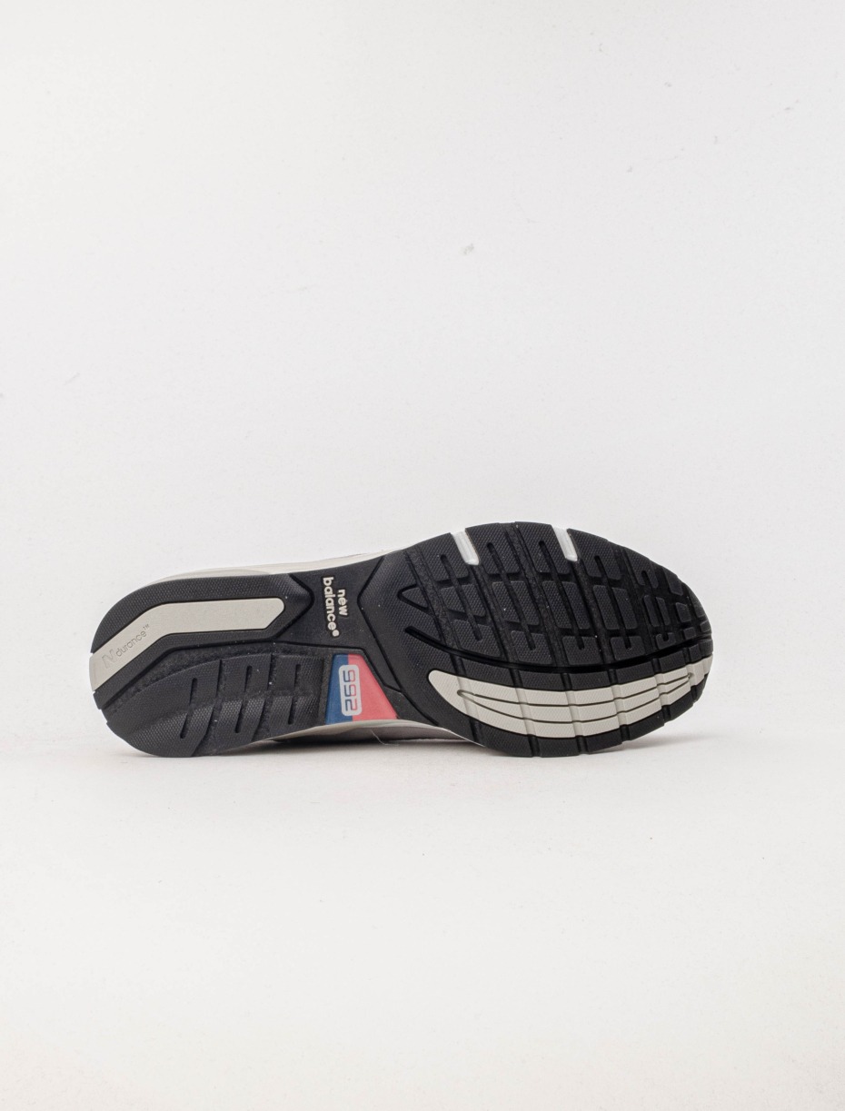 New Balance U992GY