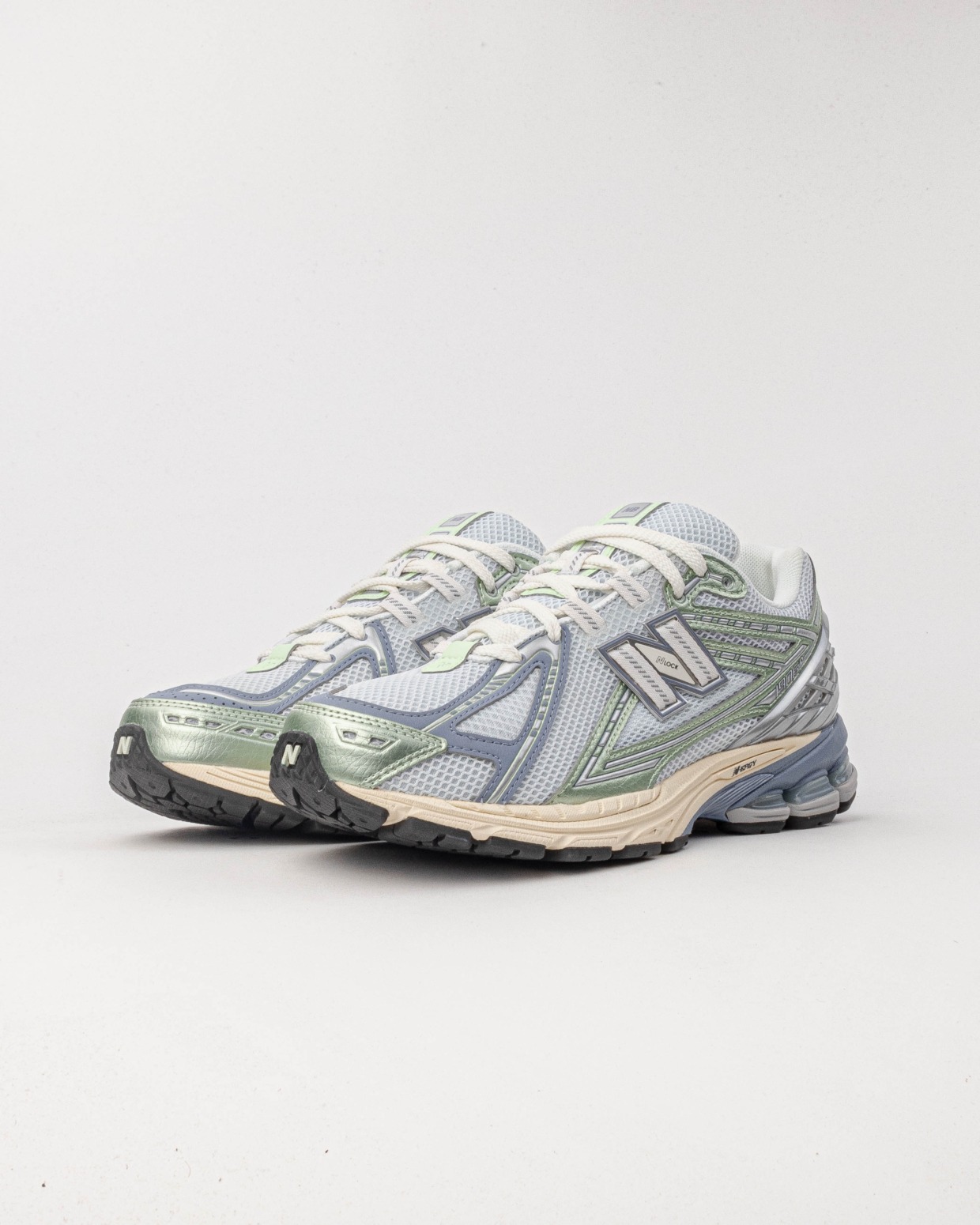 New Balance U1906RNE