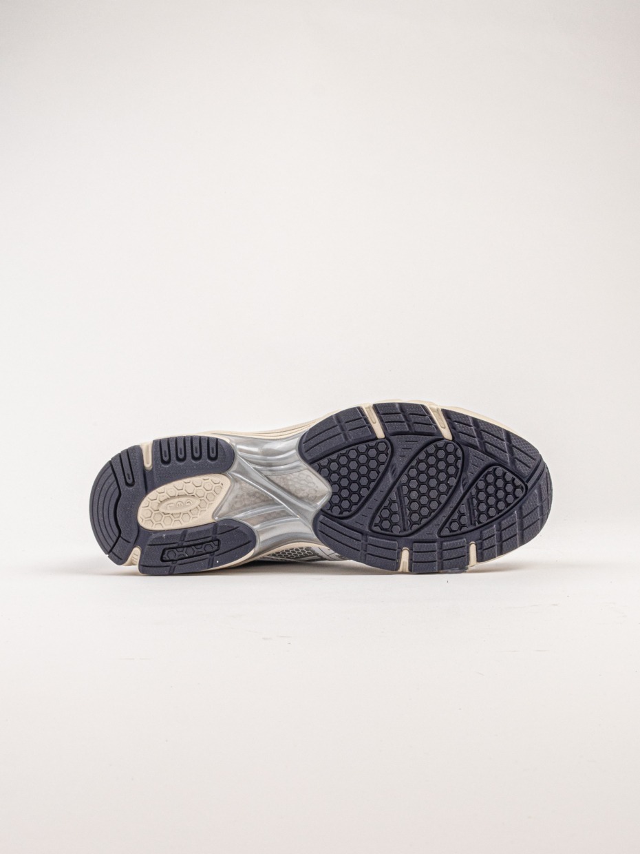 Asics Gel-DS Trainer 14