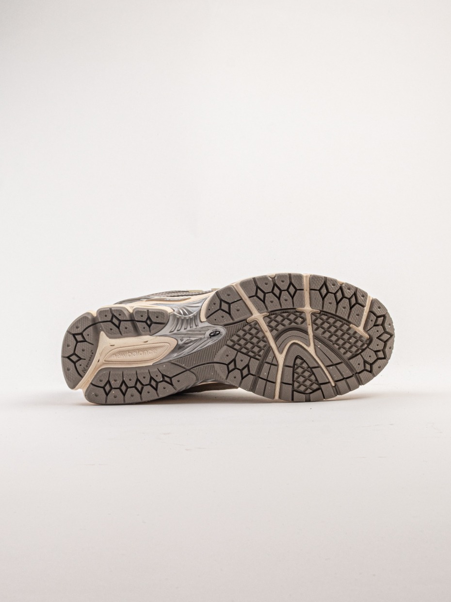 New Balance U1906RCN