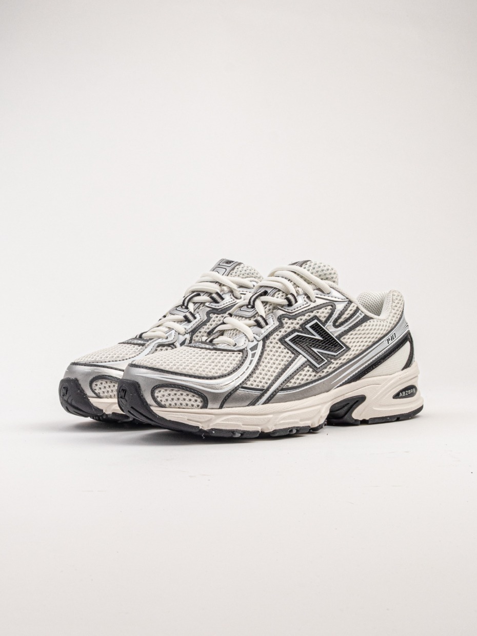 New Balance U740BK2