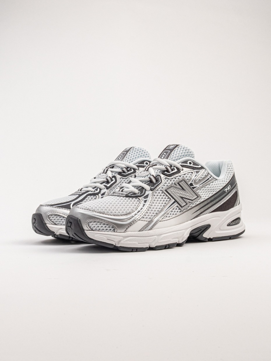 New Balance U740PH2