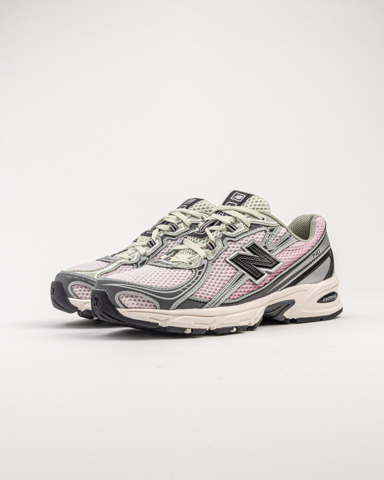New Balance U740YG2