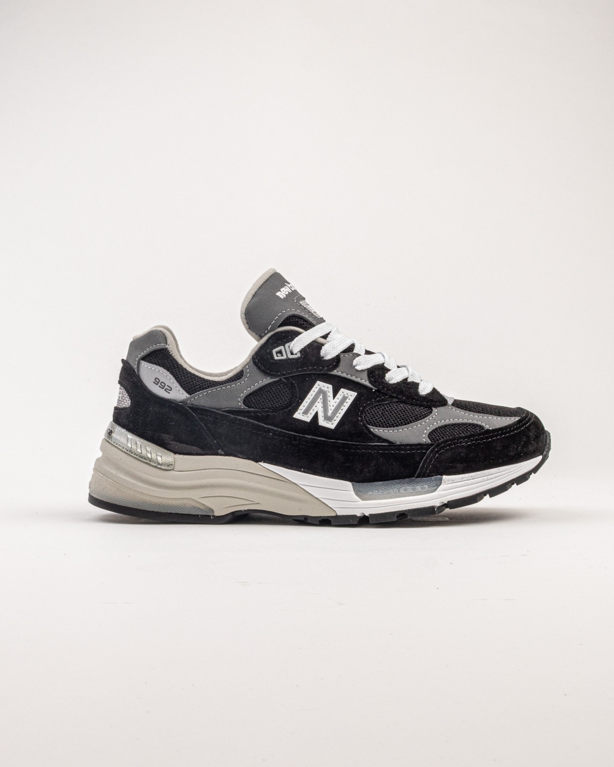 New Balance U992BK