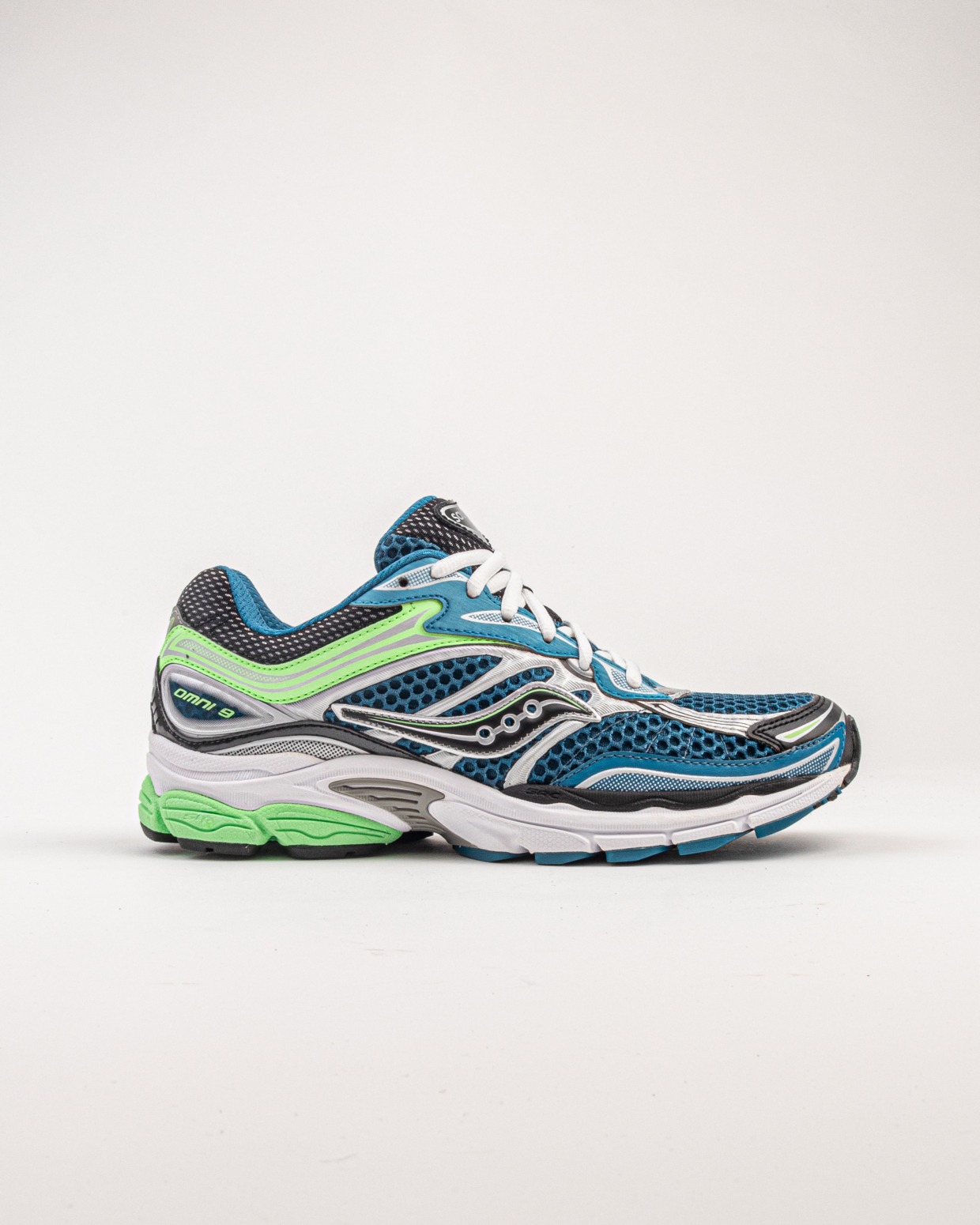 Saucony ProGrid Omni 9