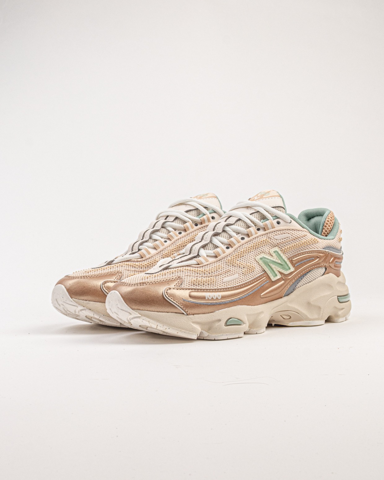 New Balance M1000DG