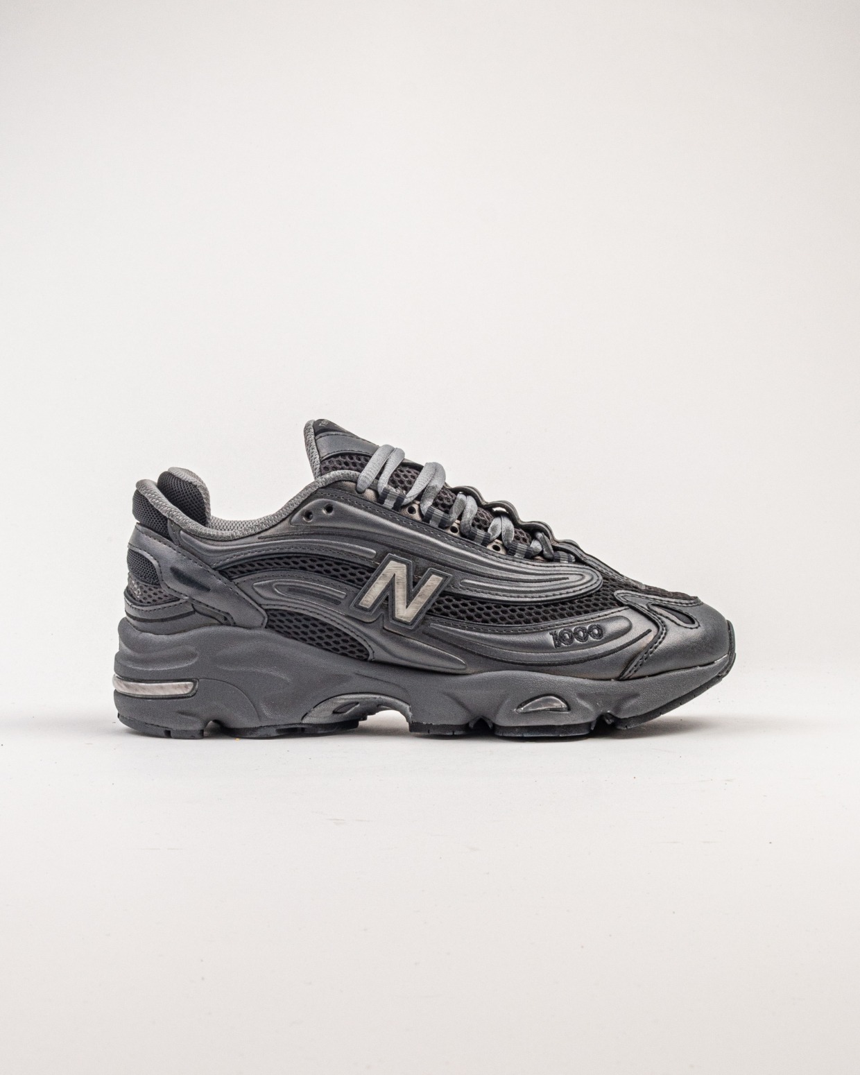 New Balance M1000F