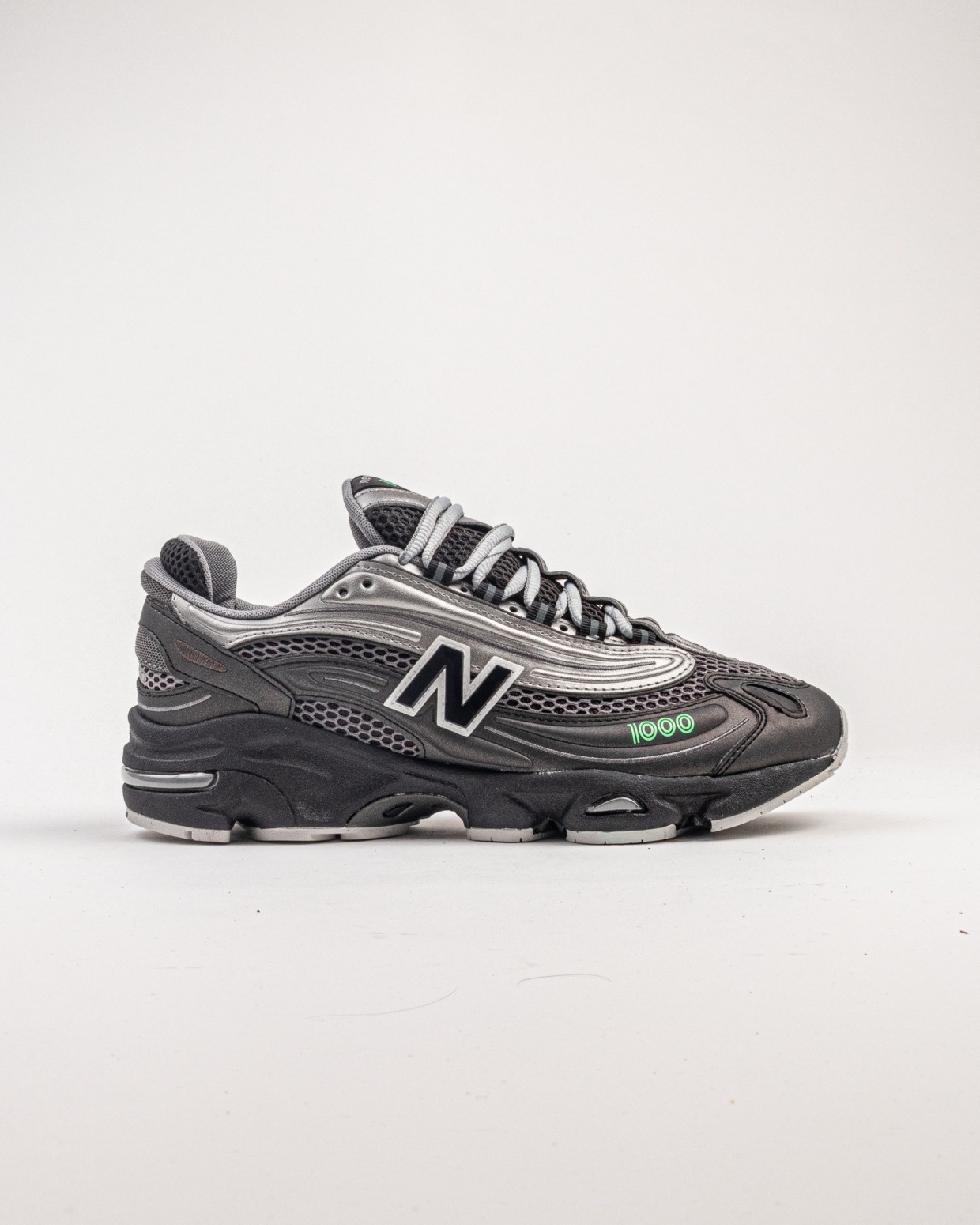 New Balance M1000T