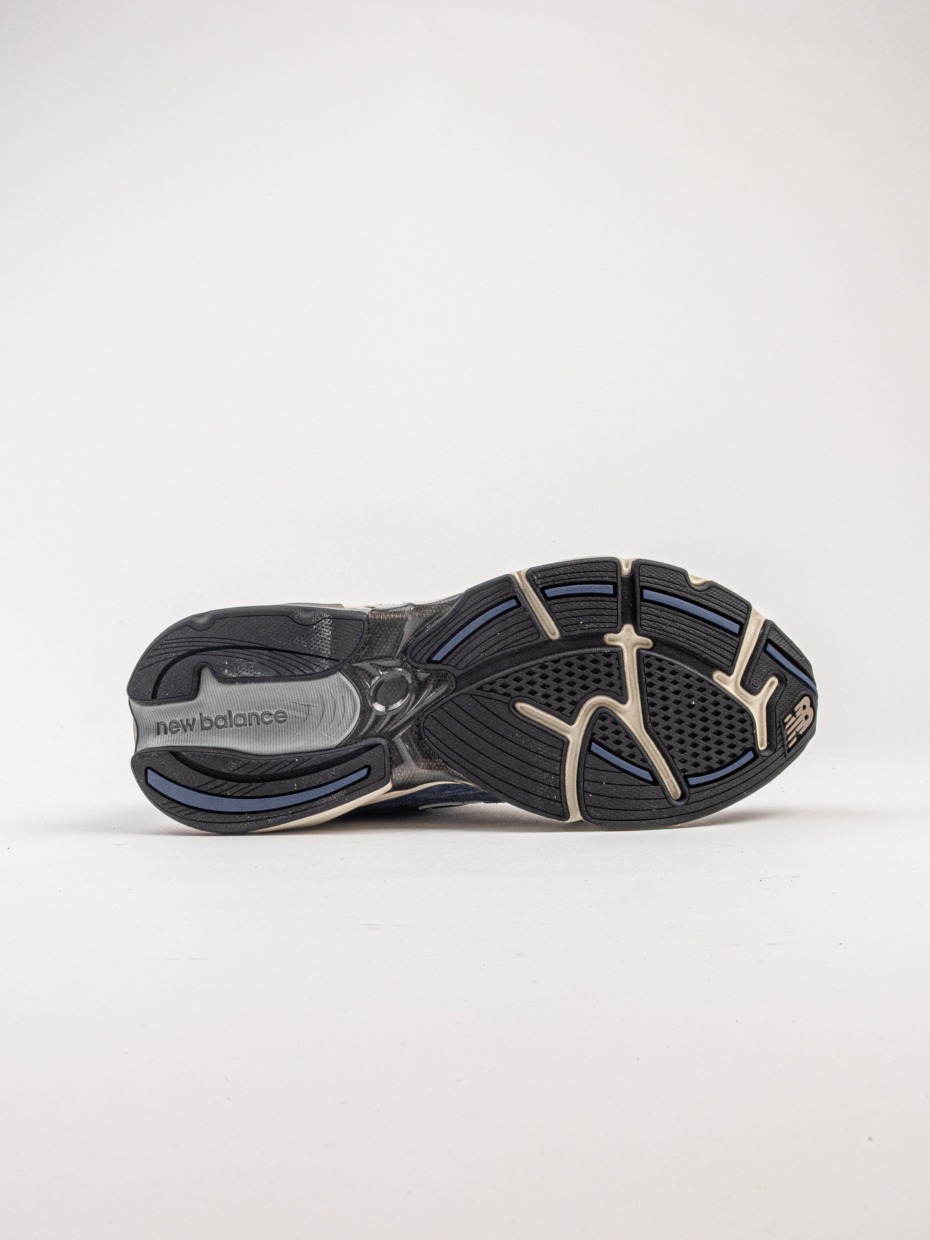 New Balance U2010WNV