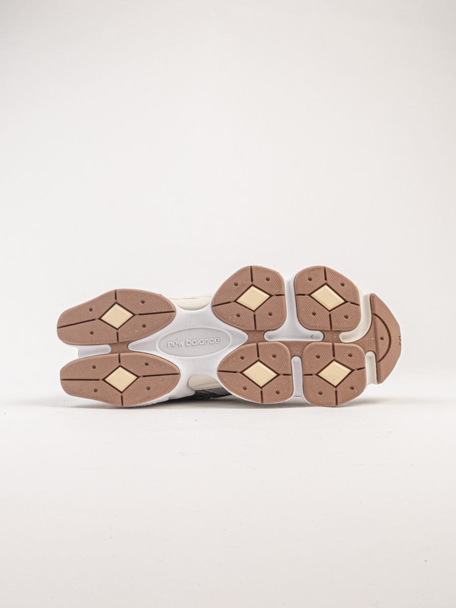 New Balance U9060AUB