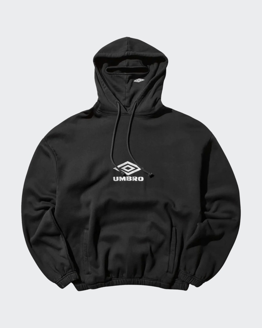 Umbro OG Logo Mask Hoodie Washed Black · UMBRW0216FA147