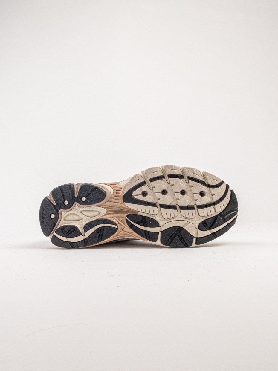 Saucony ProGrid Omni 9