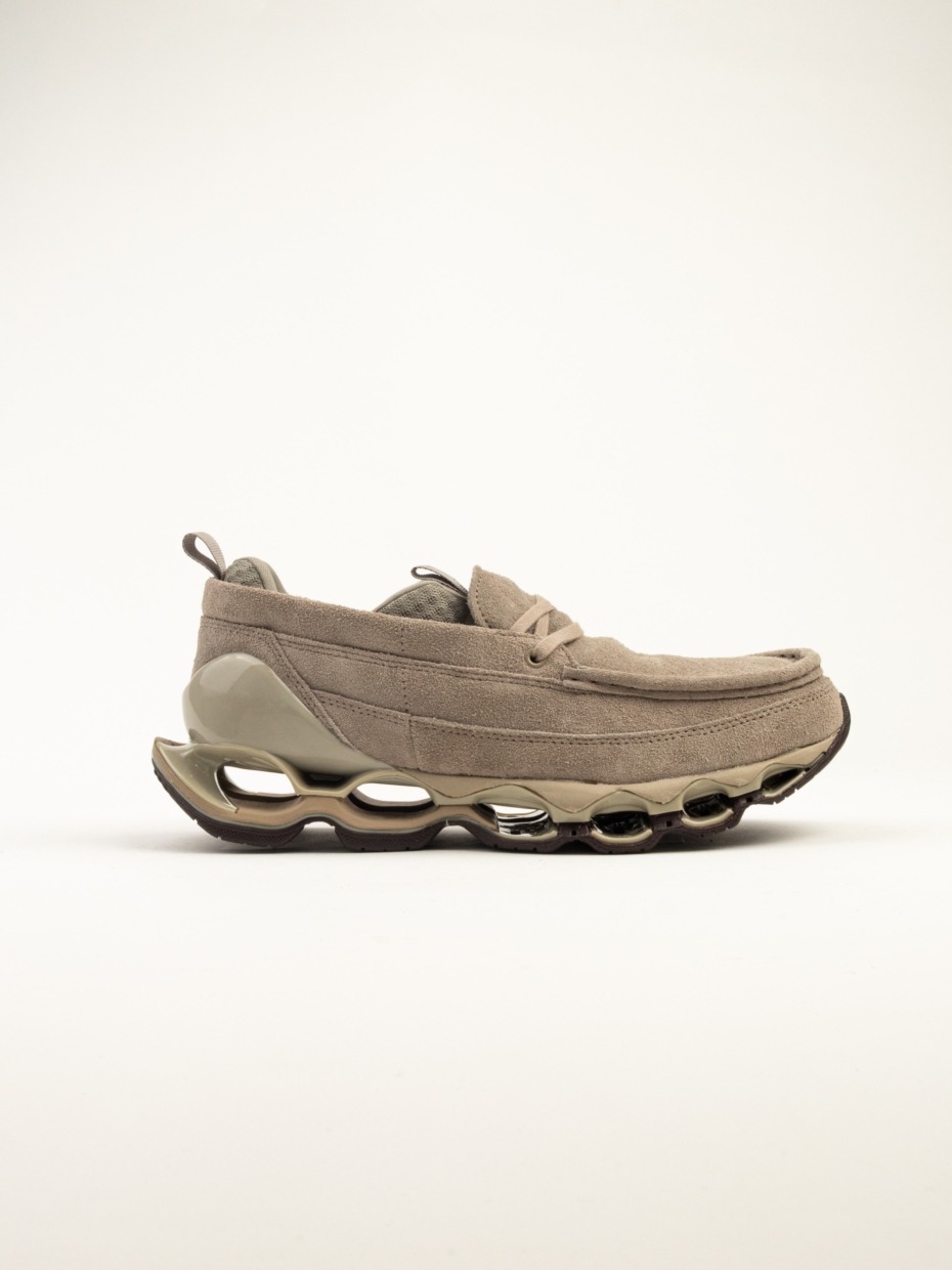 Mizuno Wave Prophecy Moc