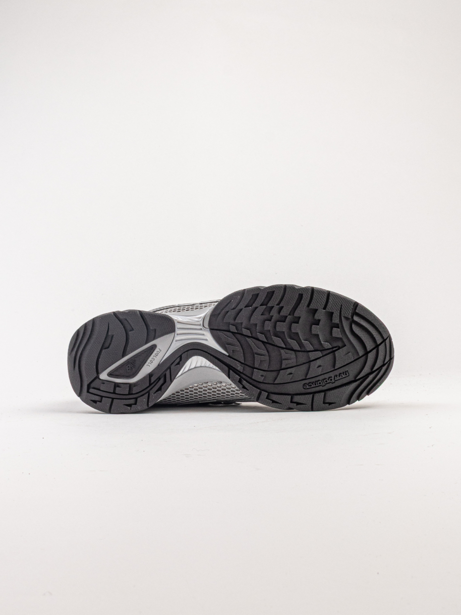 New Balance URC564KY