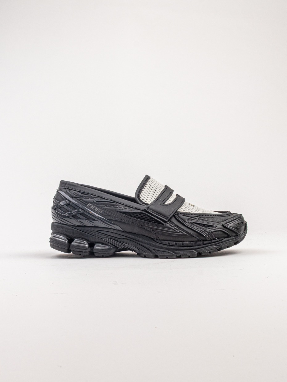 New Balance U19068G9