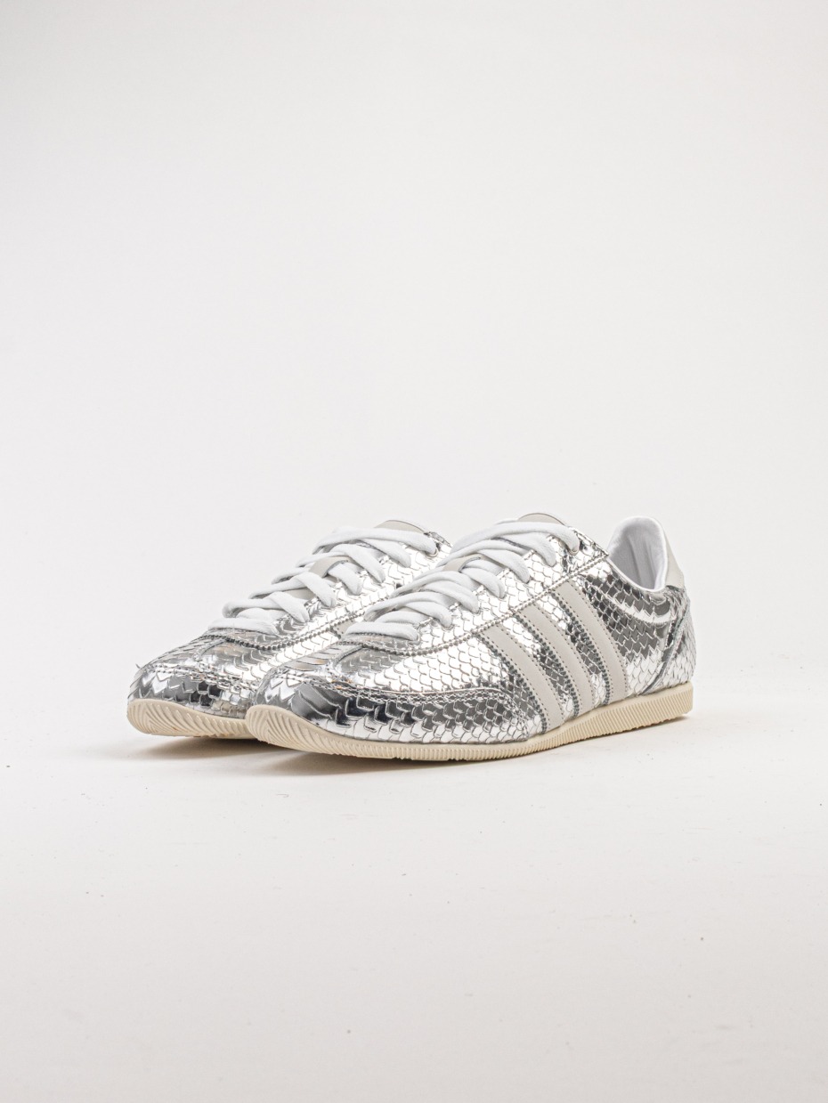 Adidas Japan W