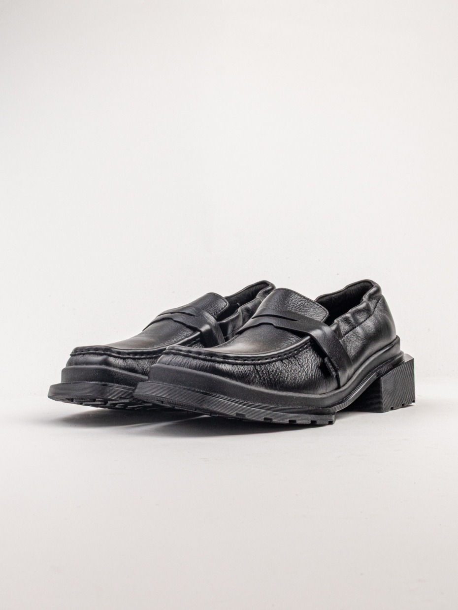 Dr. Martens Maybole Loafer