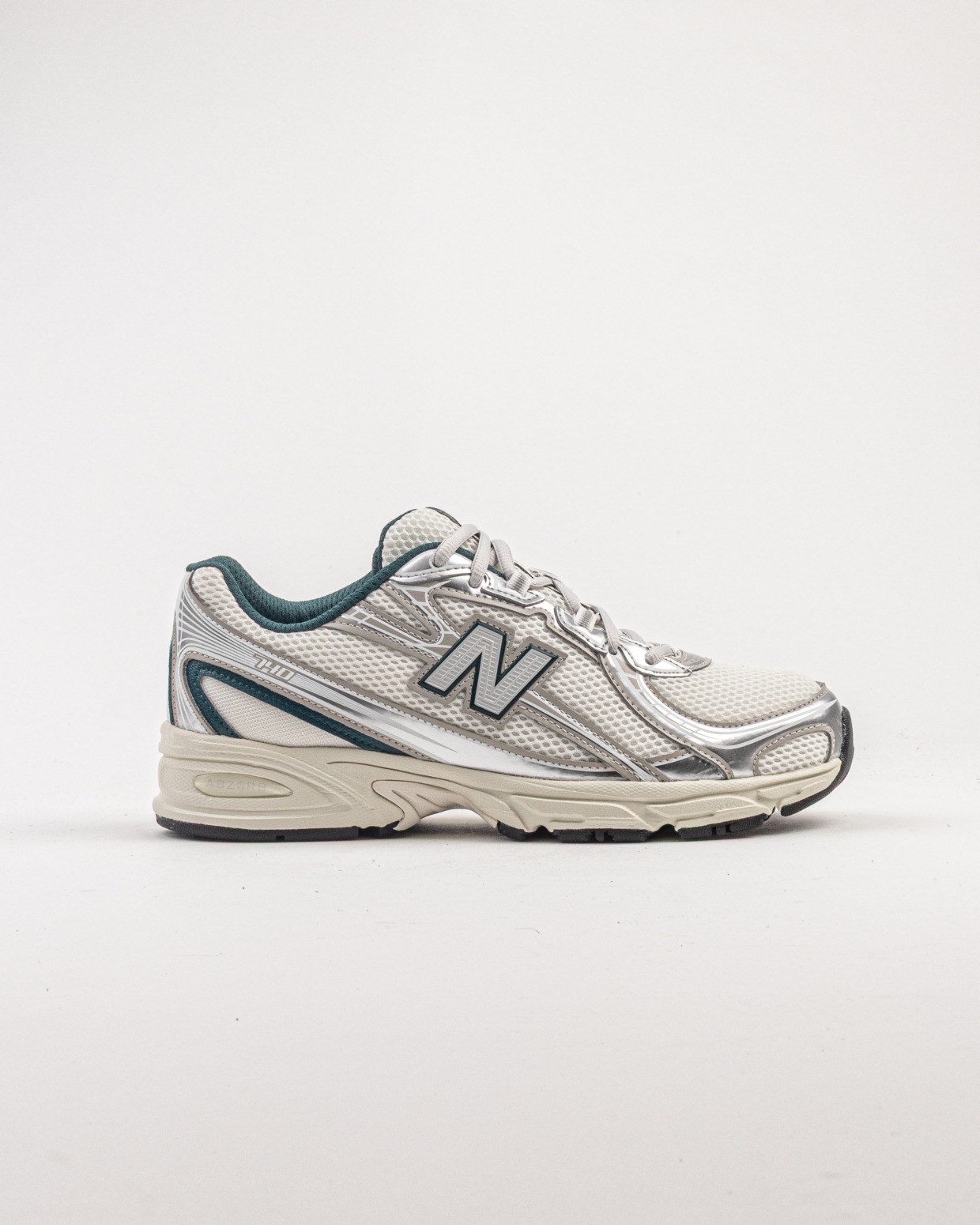 New Balance U7402EL