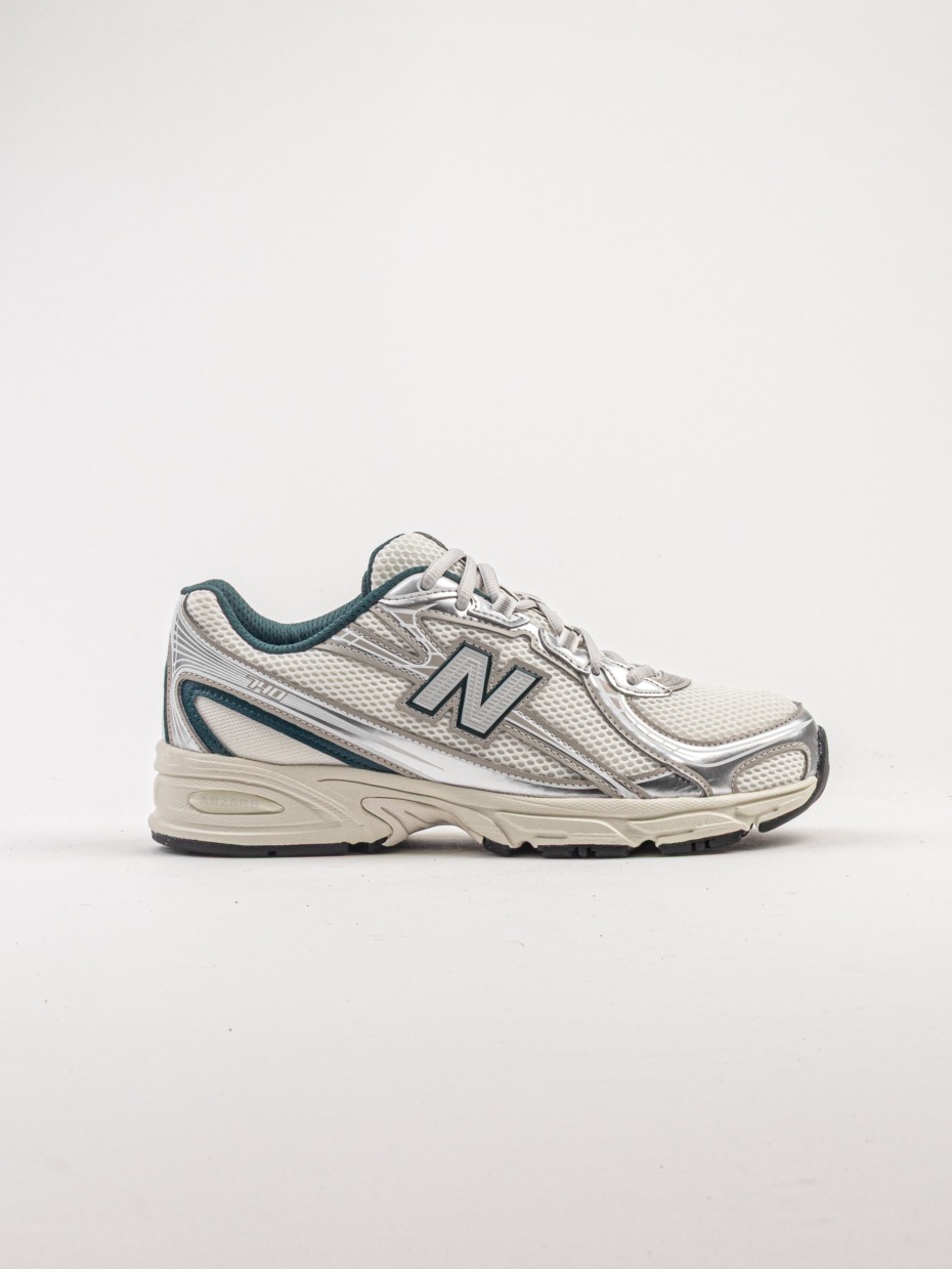 New Balance U7402EL