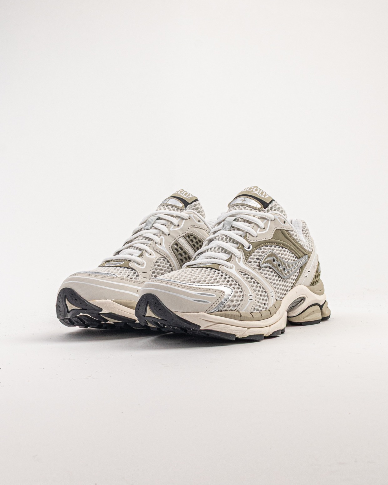 Saucony ProGrid Triumph