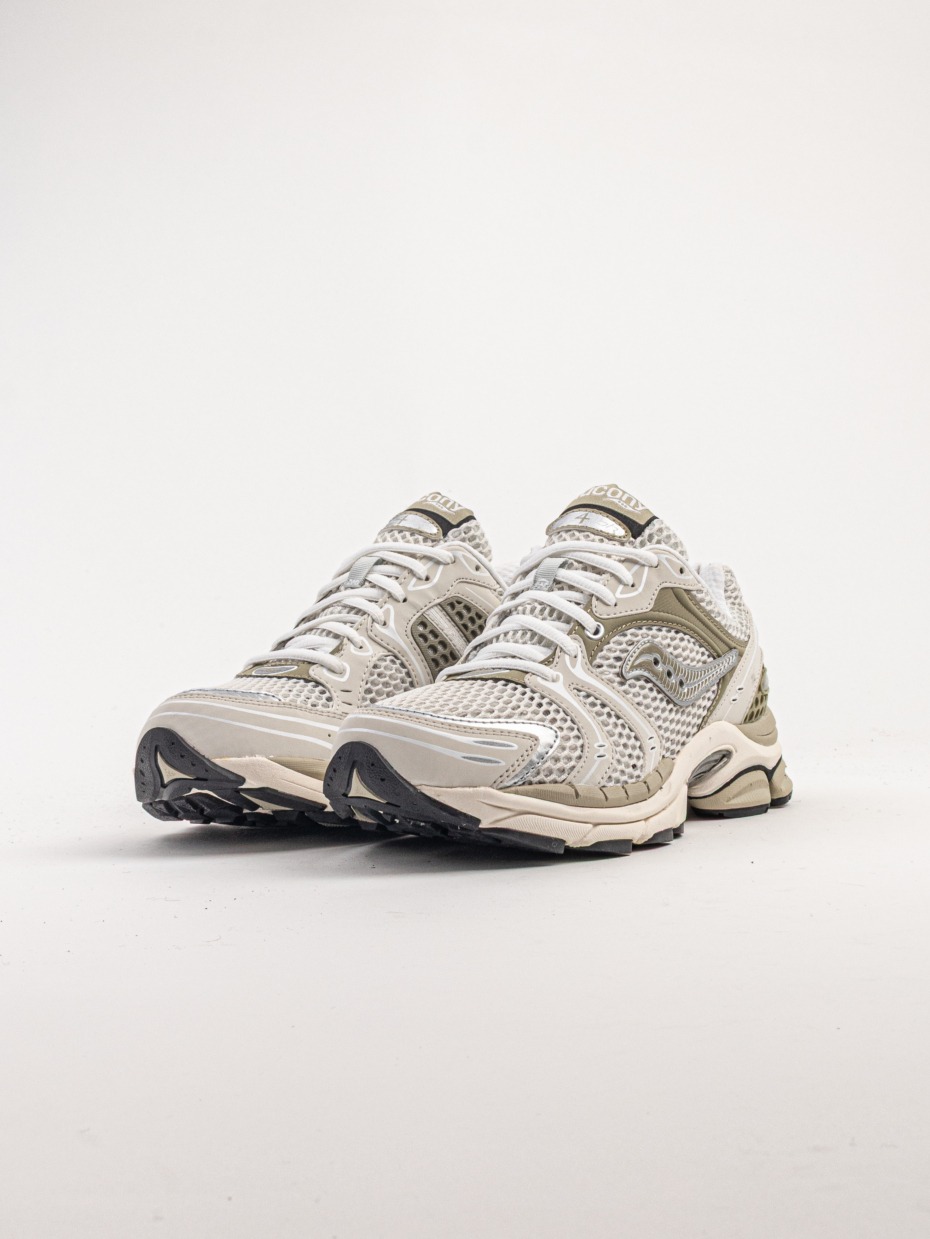 Saucony ProGrid Triumph