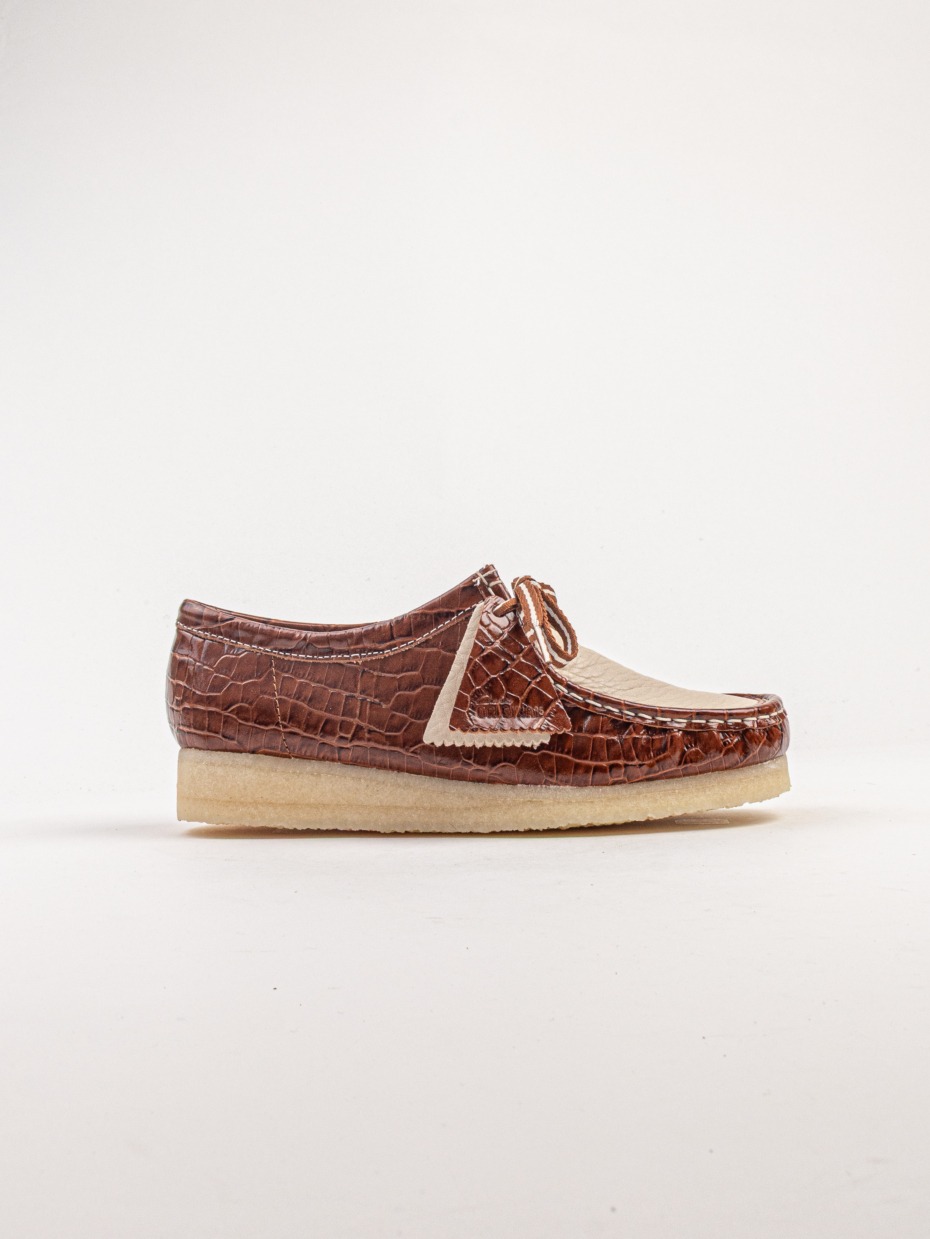 Clarks Wallabee
