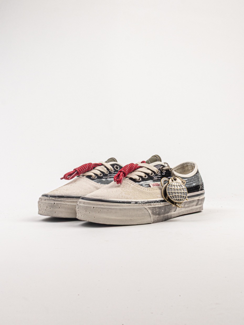 Vans LX Authentic 44