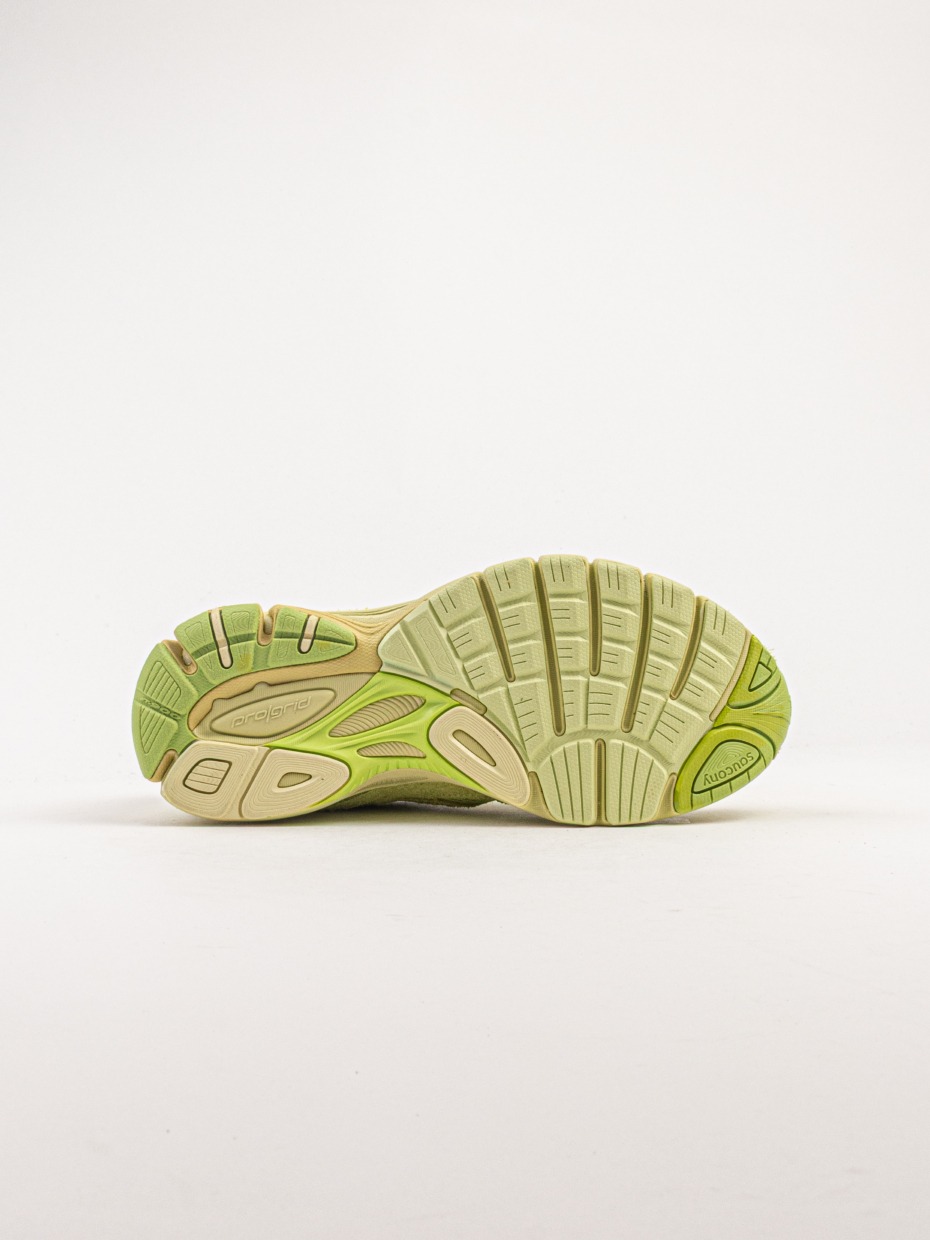 Saucony x 3sixteen Guide 7