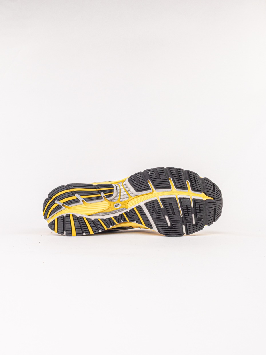 New Balance U18903RB