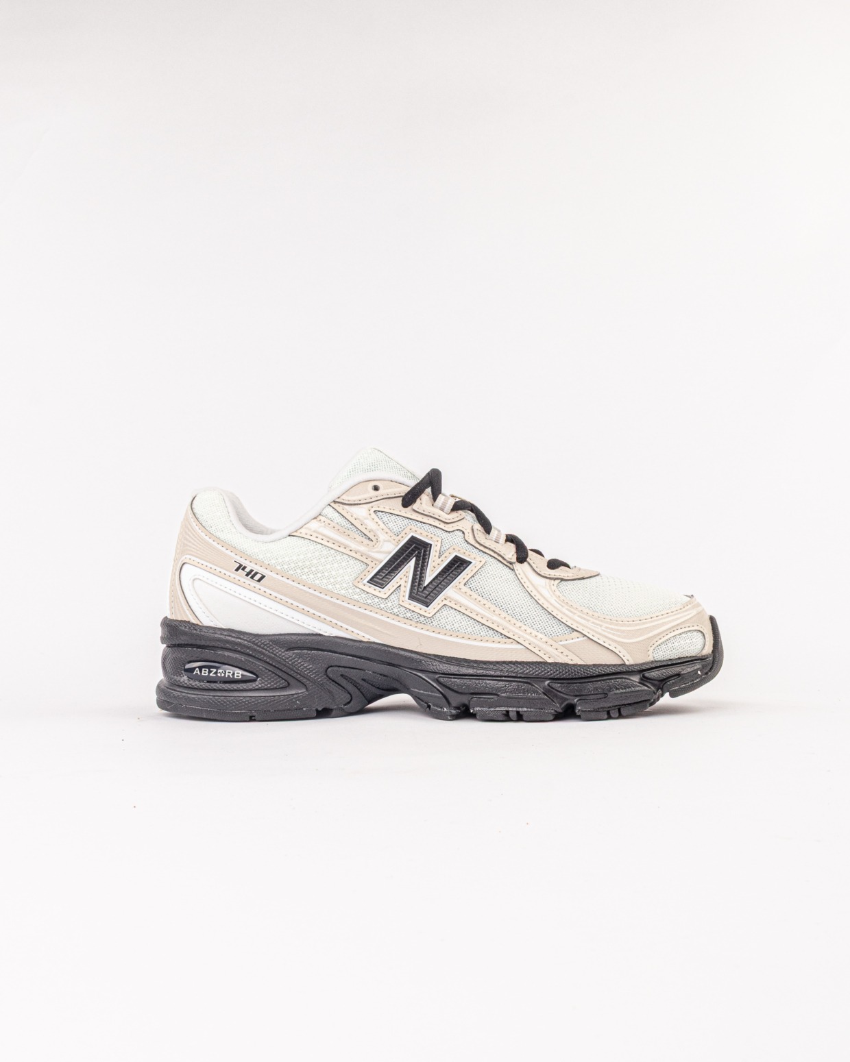 New Balance U7404OO