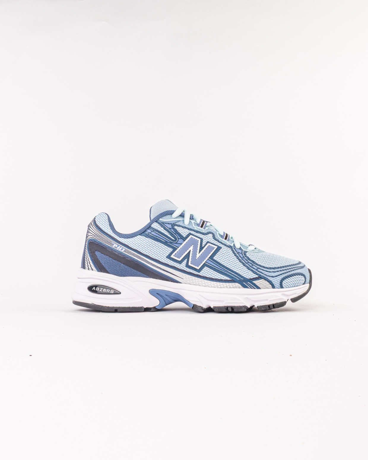 New Balance U740N7UT