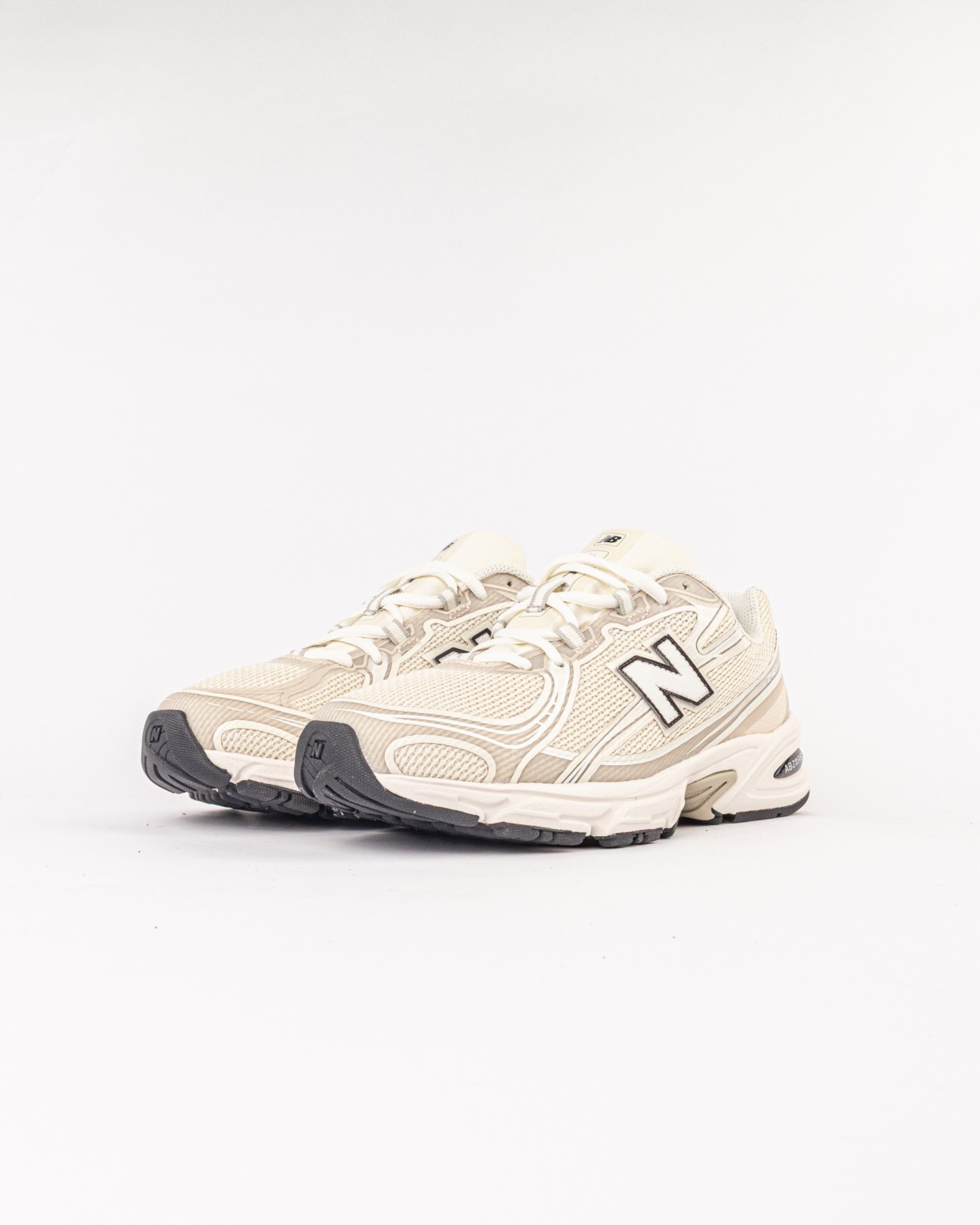 New Balance U740N9J9