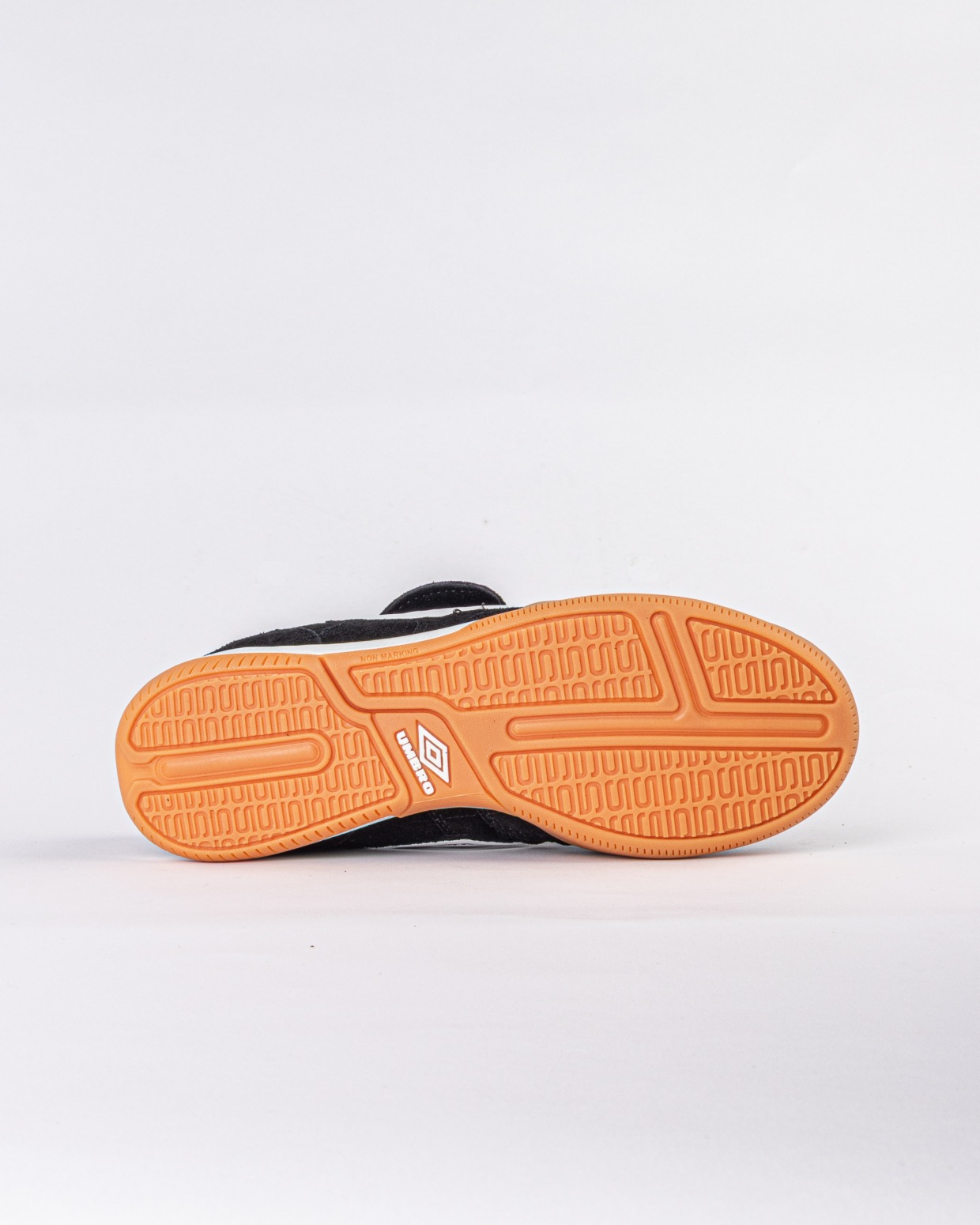 Umbro x Woei Speciali TR Suede Umbro x Woei Speciali TR Suede